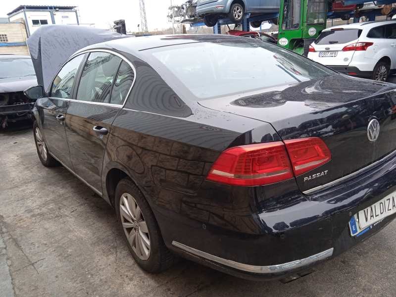 volkswagen passat lim. (362) del año 2011