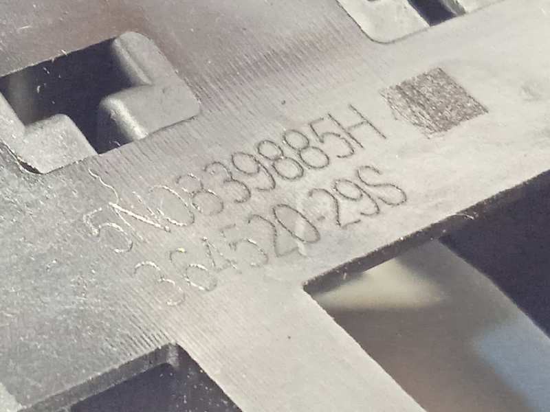 Recambio de maneta exterior trasera derecha para volkswagen t-roc advance referencia OEM IAM 5N0839885H  