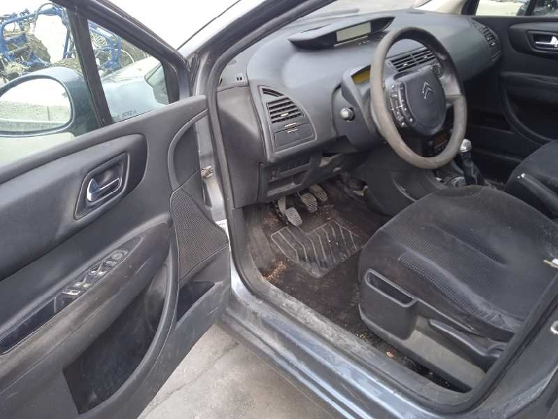 citroën c4 berlina del año 2008