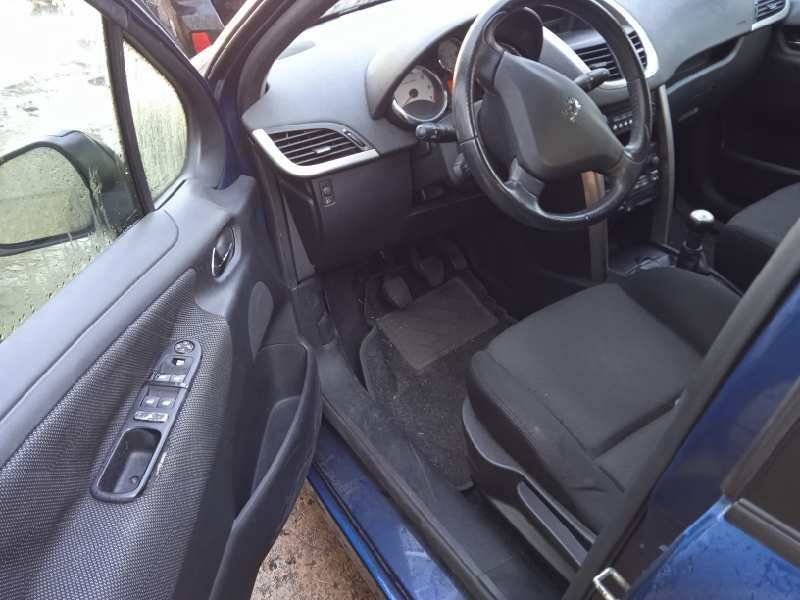 peugeot 207 del año 2008