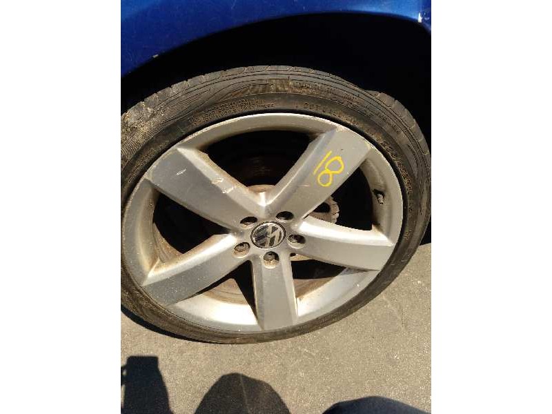 volkswagen scirocco (137) del año 2011