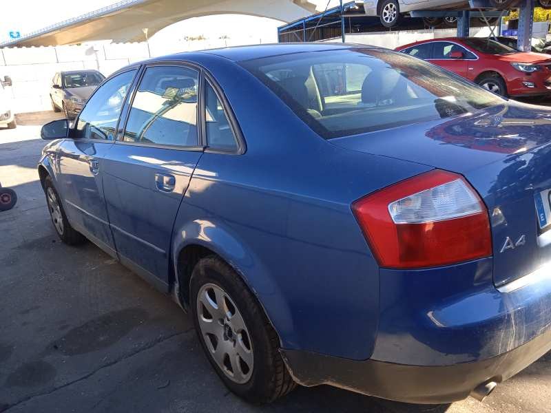 audi a4 berlina (8e) del año 2001