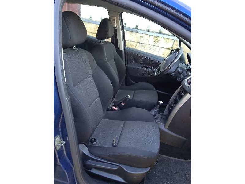 peugeot 207 del año 2008