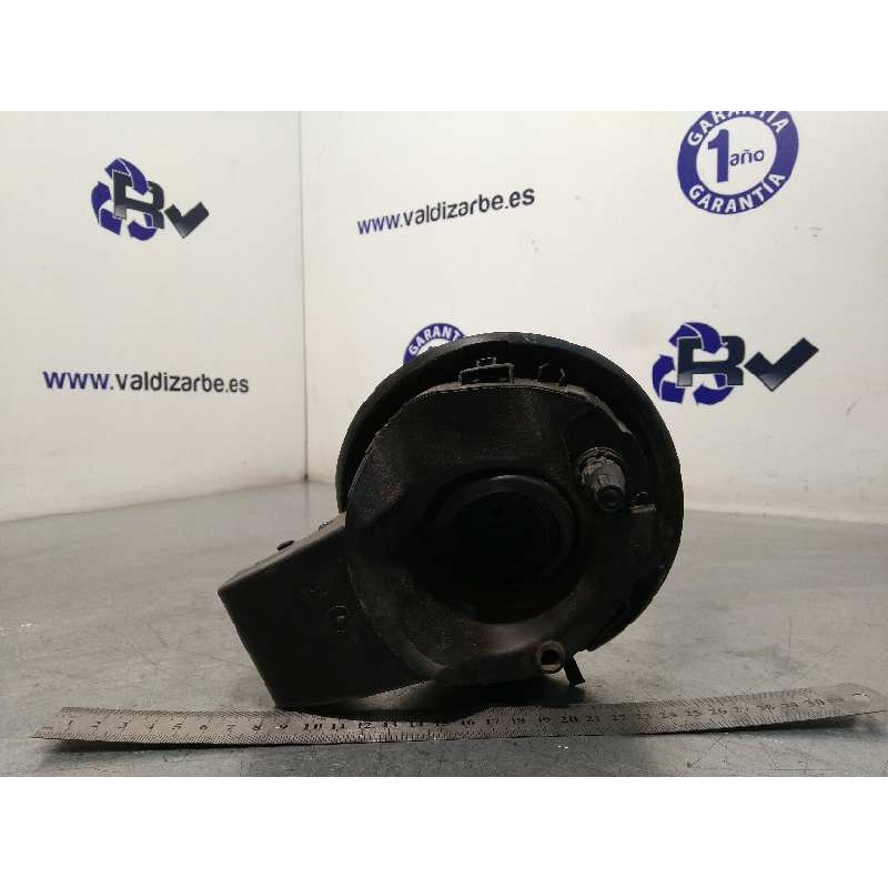Recambio de tapa exterior combustible para citroën c4 picasso seduction referencia OEM IAM 9807482680  