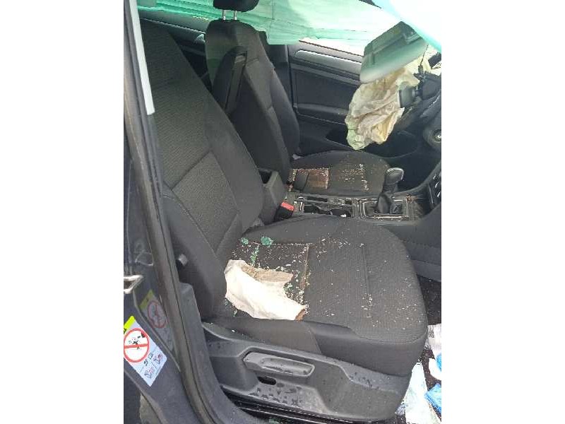 volkswagen golf vii variant (bv5) del año 2020