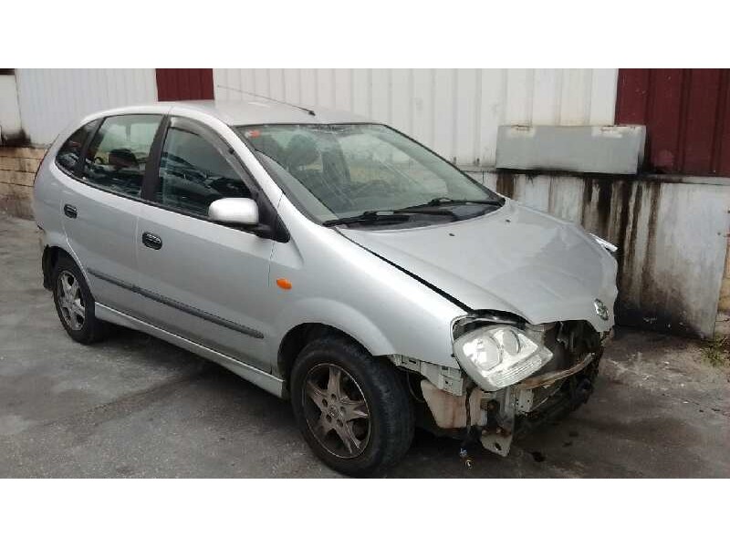 nissan almera tino (v10m) del año 2005