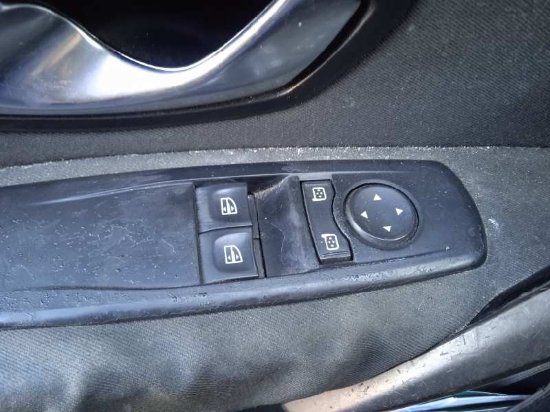 renault megane iii coupe del año 2010