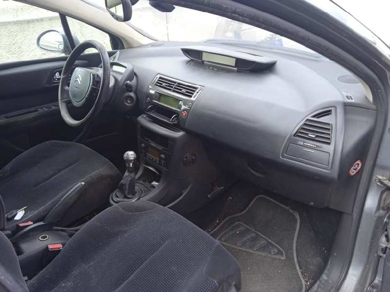 citroën c4 berlina del año 2008