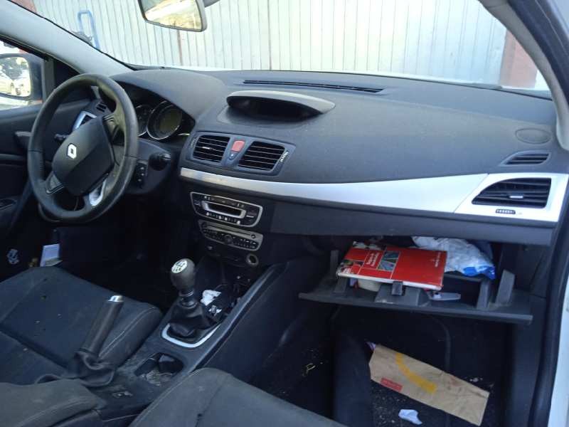 renault megane iii coupe del año 2010