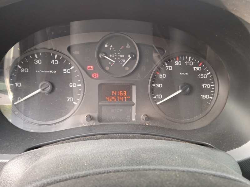 citroën berlingo cuadro del año 2010