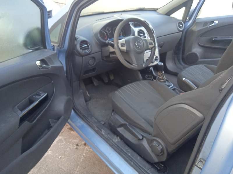 opel corsa d del año 2008
