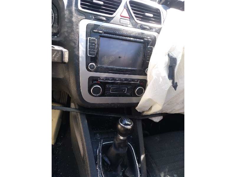 volkswagen scirocco (137) del año 2011