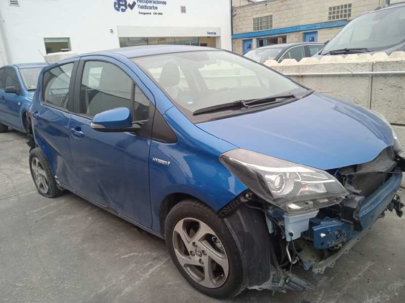 toyota yaris del año 2016