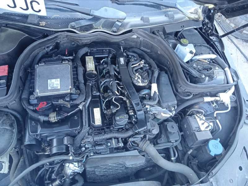 mercedes-benz clase c (w204) berlina del año 2010