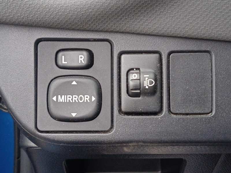 toyota yaris del año 2016