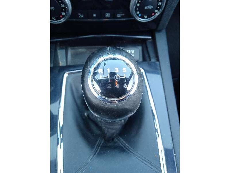 mercedes-benz clase c (w204) berlina del año 2010