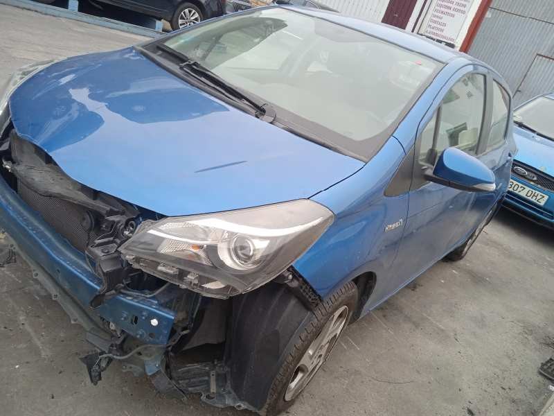 toyota yaris del año 2016