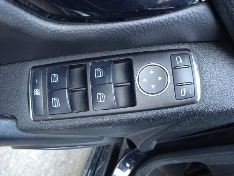 mercedes-benz clase c (w204) berlina del año 2010