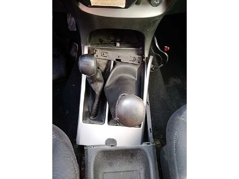 nissan terrano/terrano.ii (r20) del año 2004