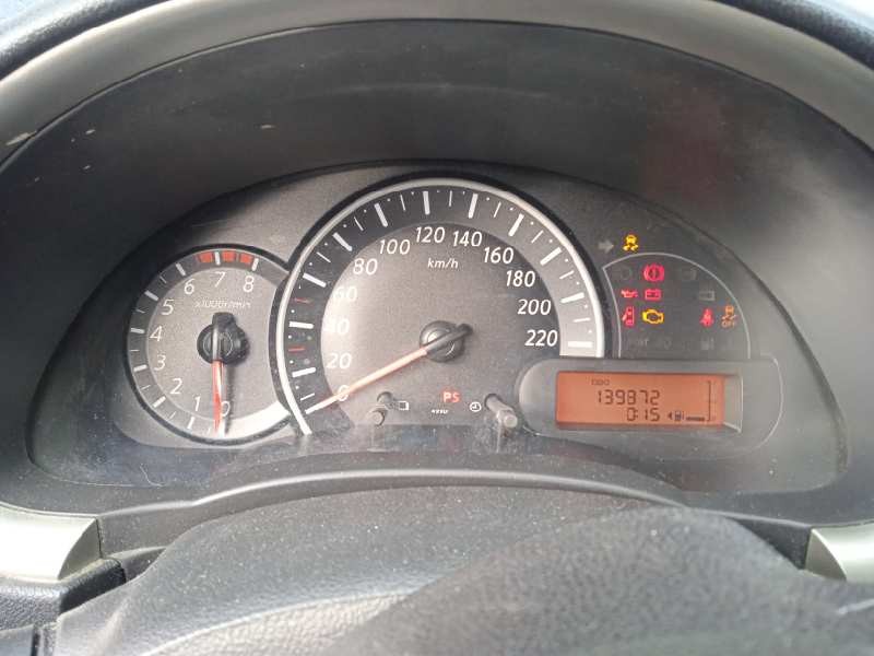 nissan micra (k13) del año 2011