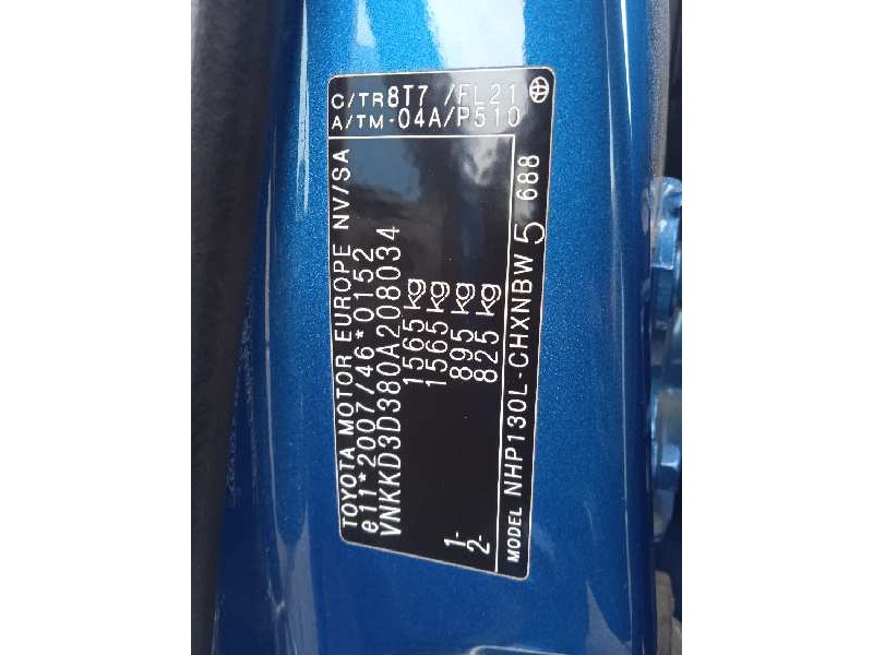 toyota yaris del año 2016