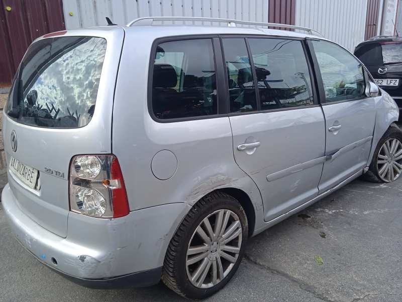volkswagen touran (1t1) del año 2006