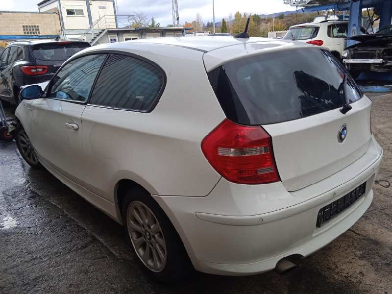 bmw serie 1 berlina (e81/e87) del año 2008