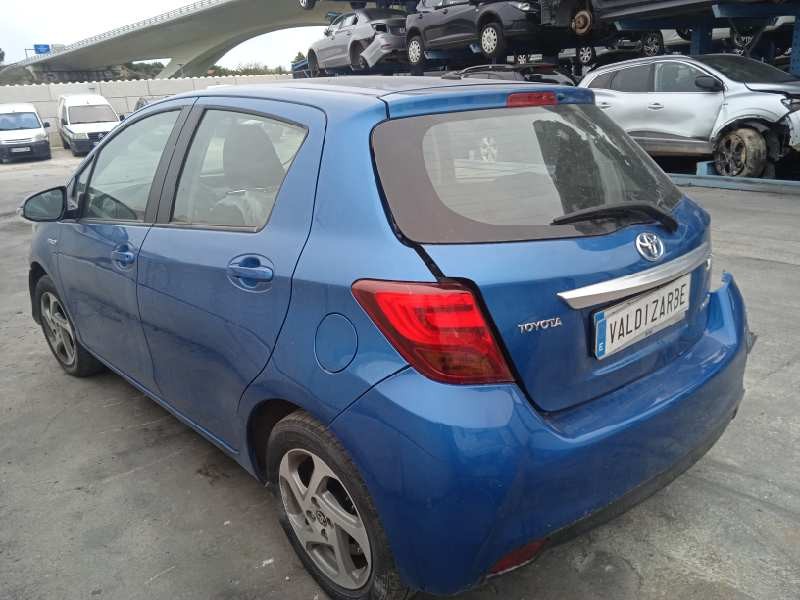 toyota yaris del año 2016