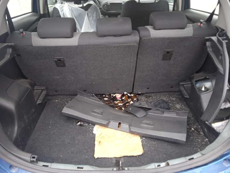 toyota yaris del año 2016