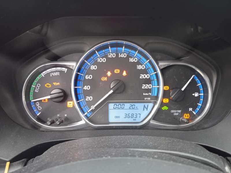 toyota yaris del año 2016