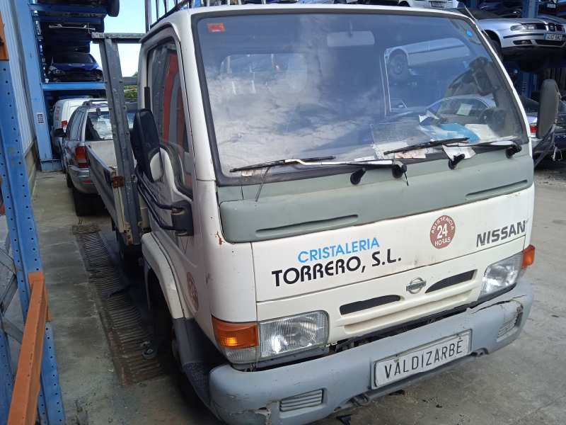 nissan cabstar del año 1999