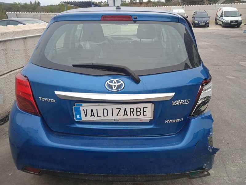 toyota yaris del año 2016