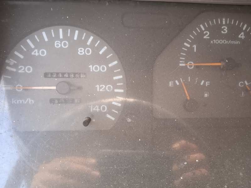 nissan cabstar del año 1999