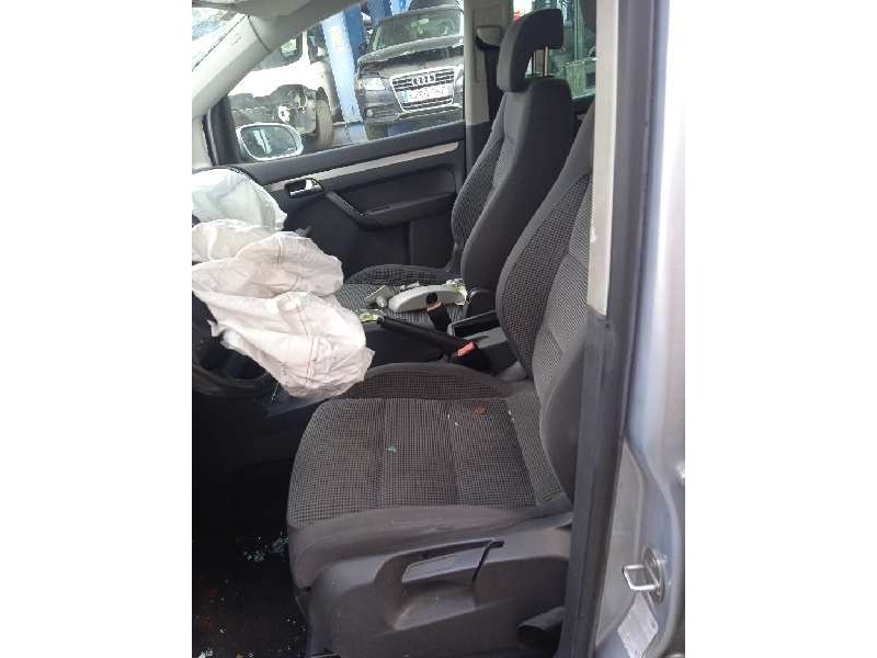 volkswagen touran (1t1) del año 2006