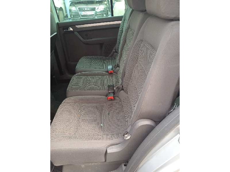 volkswagen touran (1t1) del año 2006