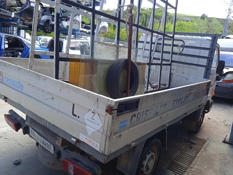 nissan cabstar del año 1999