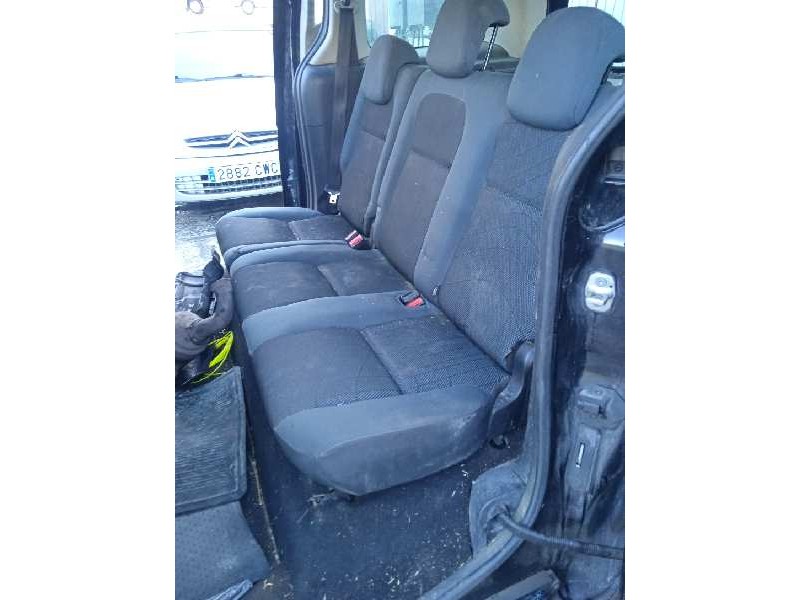 peugeot partner kombi del año 2010