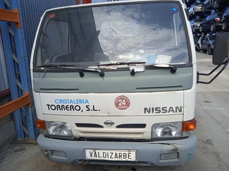 nissan cabstar del año 1999