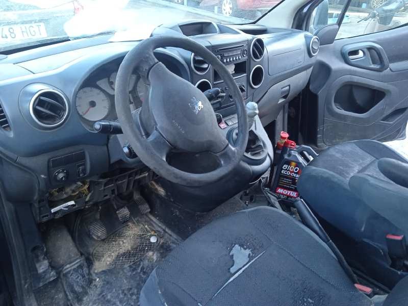 peugeot partner kombi del año 2010