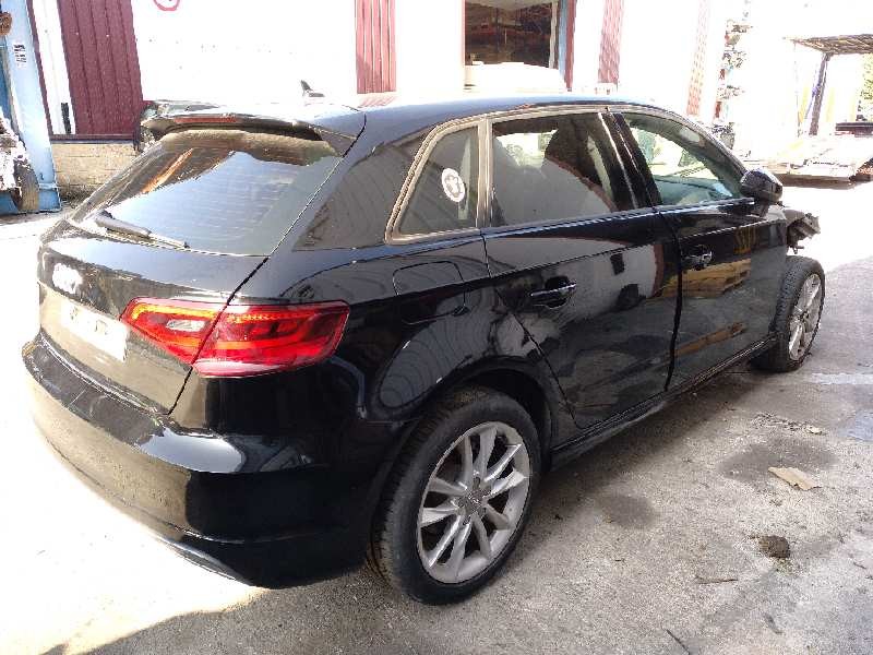 audi a3 sportback (8va) del año 2015