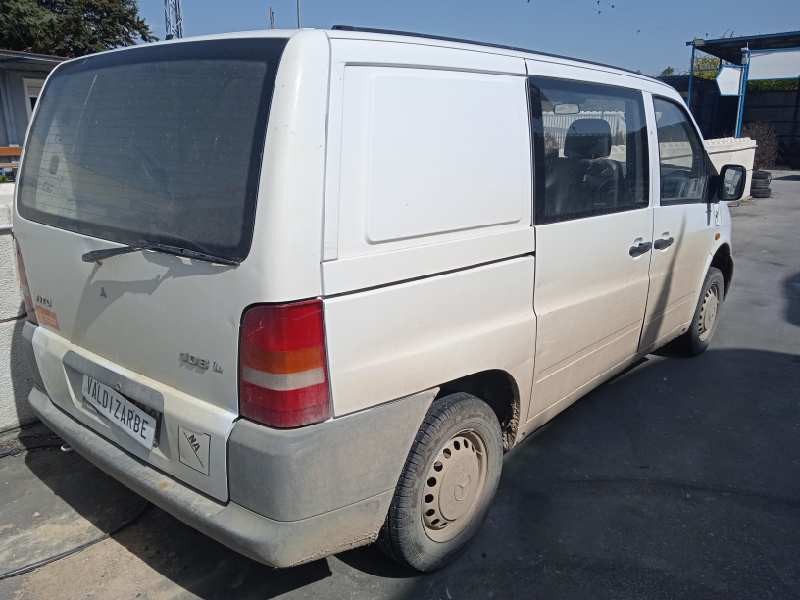 mercedes-benz vito (w638) combi del año 1996