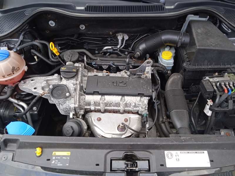 volkswagen polo (6r1) del año 2014