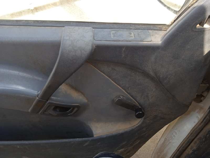 mercedes-benz vito (w638) combi del año 1996