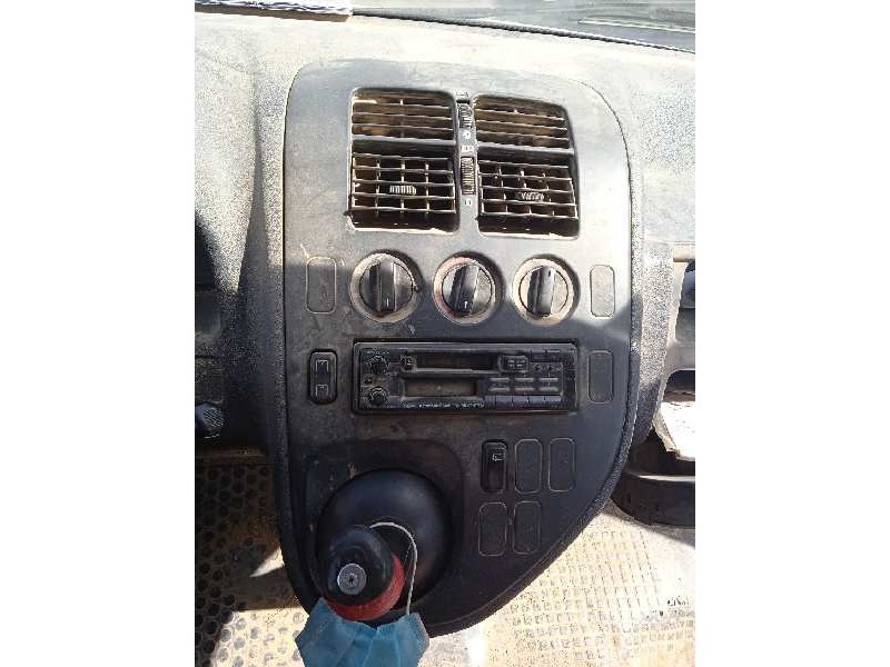 mercedes-benz vito (w638) combi del año 1996