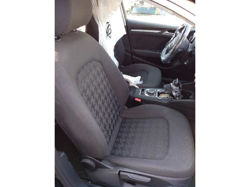 audi a3 sportback (8va) del año 2015