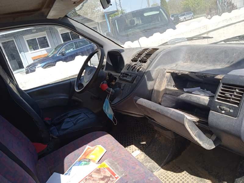 mercedes-benz vito (w638) combi del año 1996