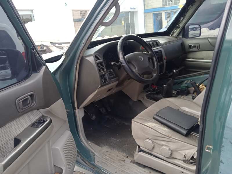 nissan patrol gr (y61) del año 2004