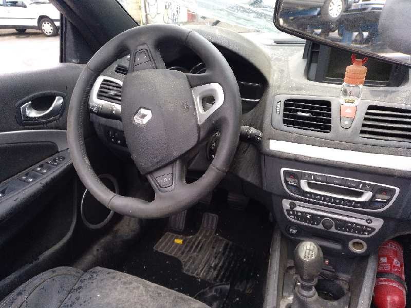 renault megane iii coupé-cabrio del año 2011