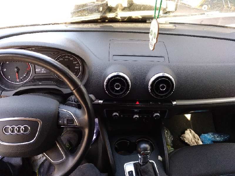 audi a3 sportback (8va) del año 2015