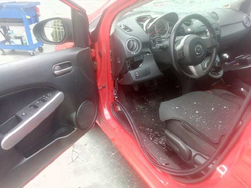 mazda 2 lim. (de) del año 2014